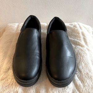 Azalea Wang Black slip on sneakers size 7